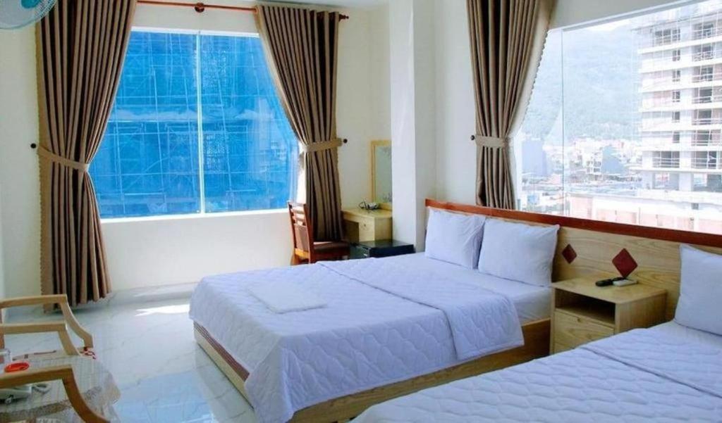 Yen Vy 04 Luxury Hotel Quy Nhon Exterior foto