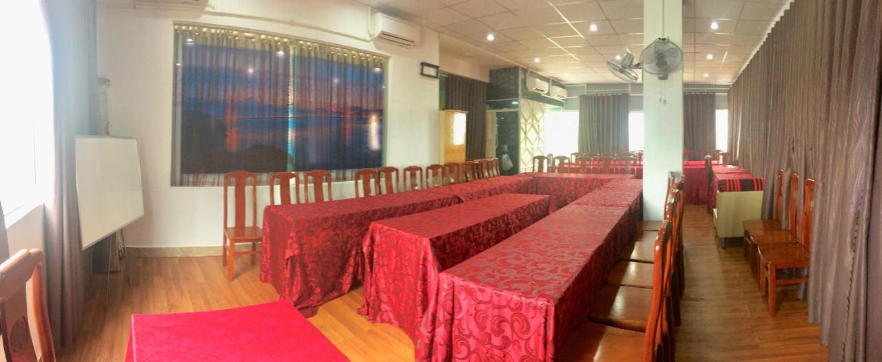Yen Vy 04 Luxury Hotel Quy Nhon Exterior foto
